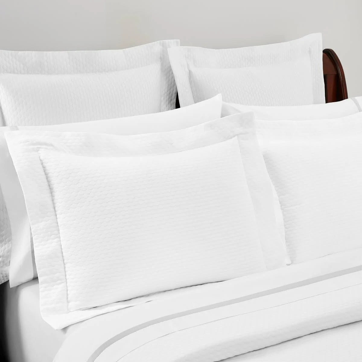 White Euro Sham M37012