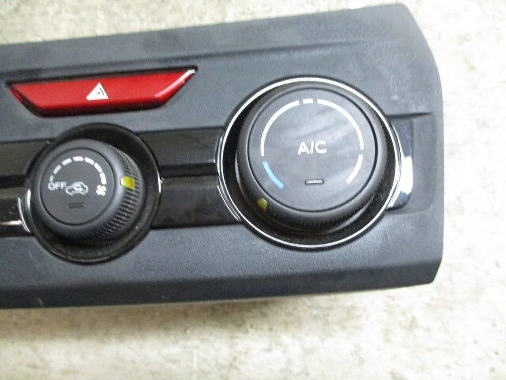 Pre-Owned Subaru Impreza Manual Climate AC Heater Temperature Control G305407