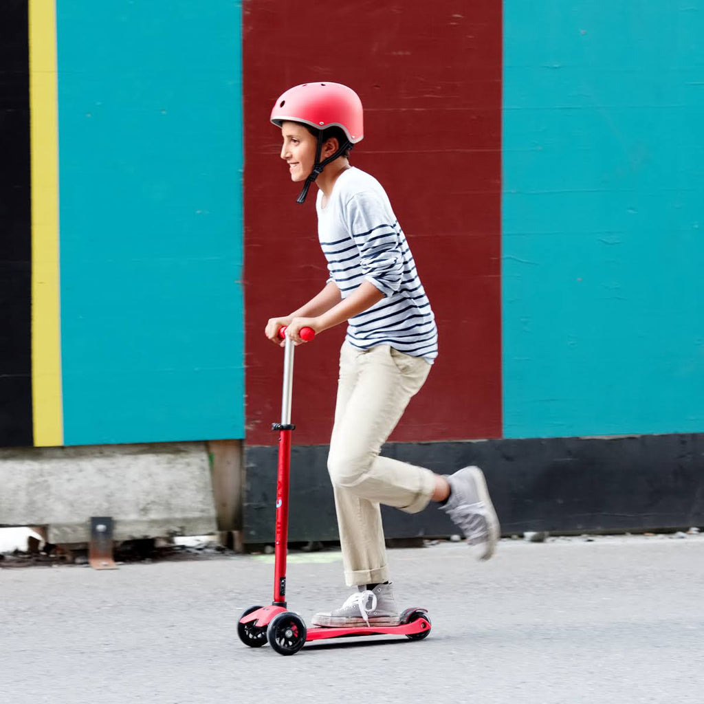 Caribbean Blue Scooter M32653