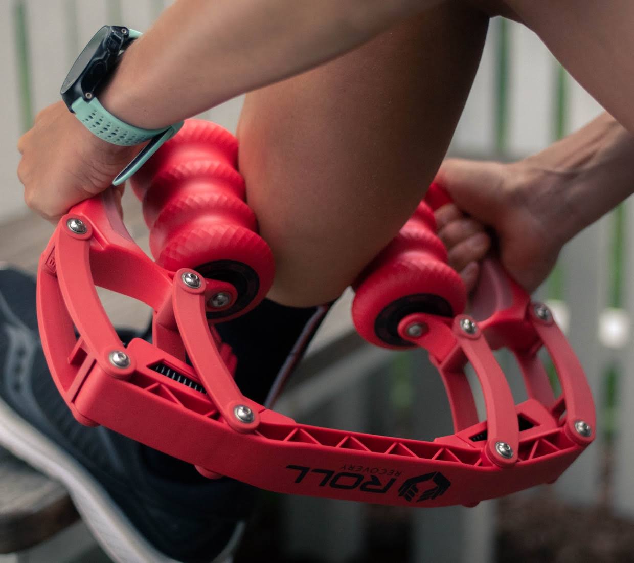 R8 Massage Roller Lava Red H7352