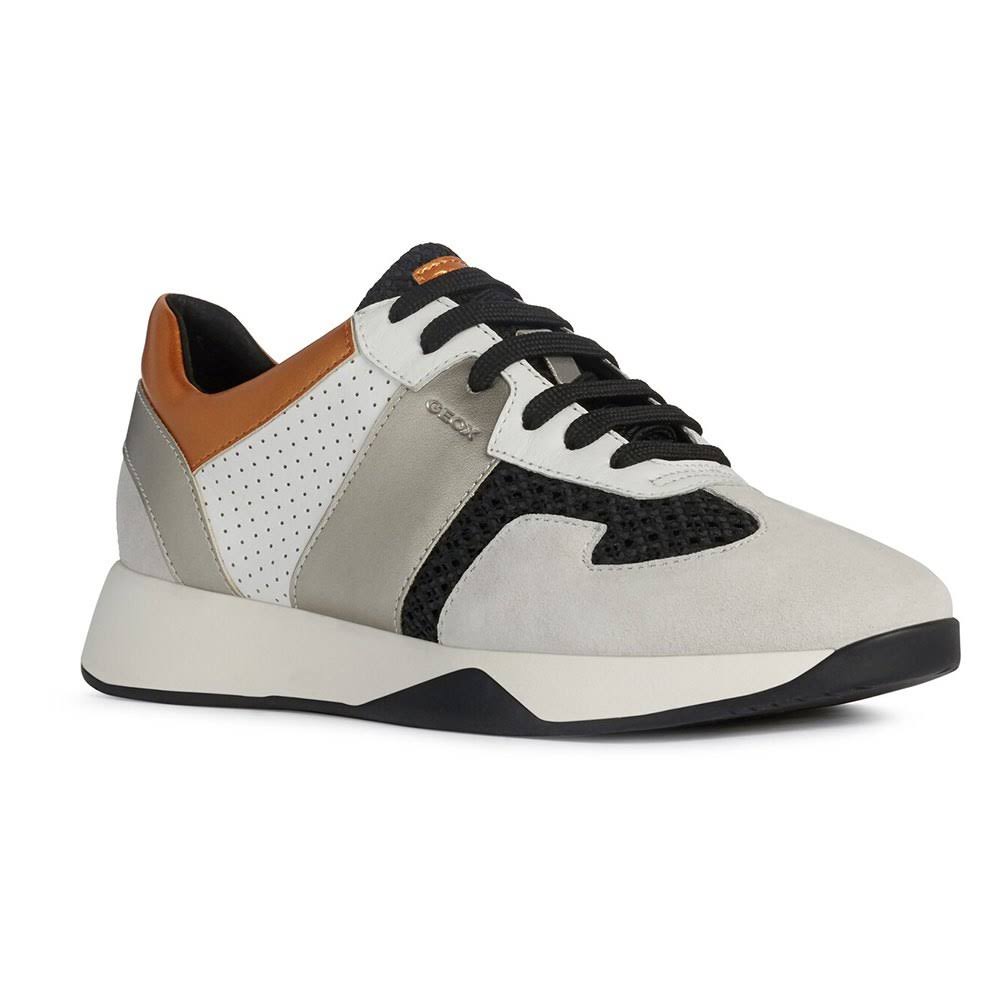 Suzzie Trainers 6 X320875