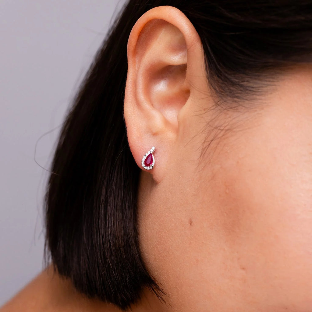 Natural Ruby and Diamond Studs Earrings in Platinum N4889