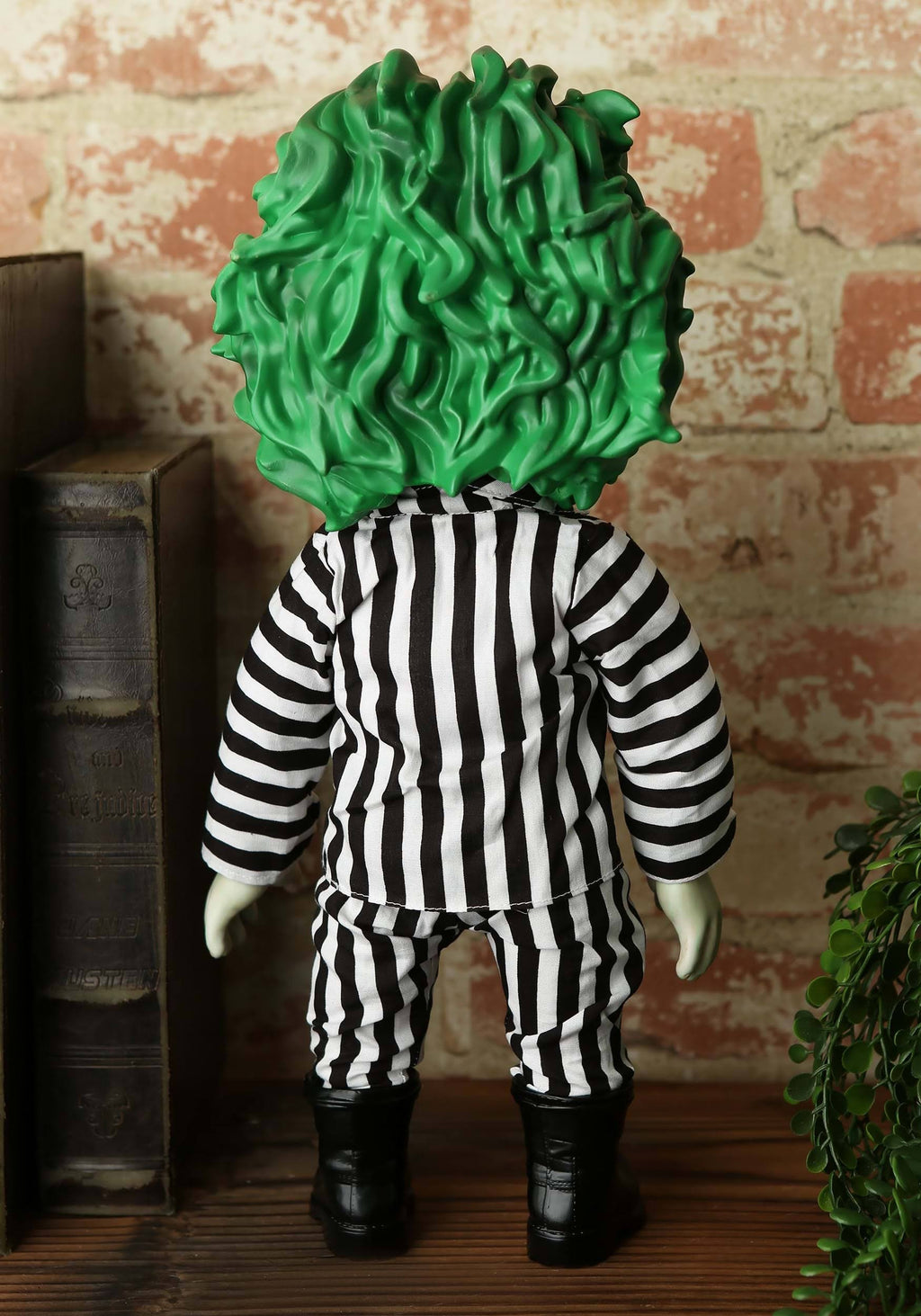 Talking Beetlejuice Figure V898