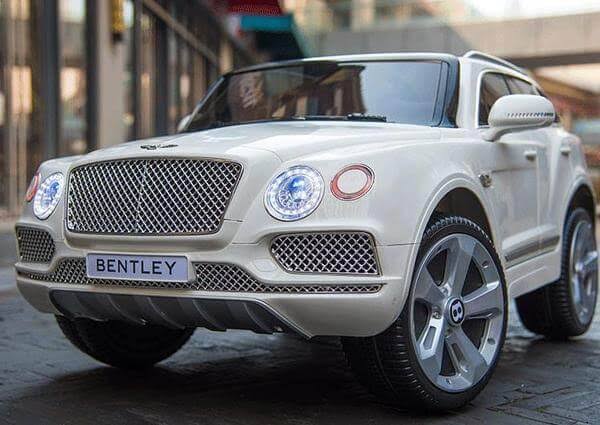 White 12V Electric Kids Car U413247