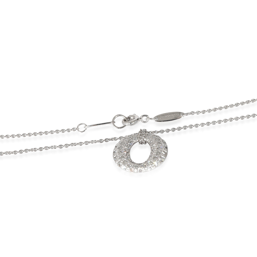 Diamond Circle Pendant in Platinum 0.75 CTW G781