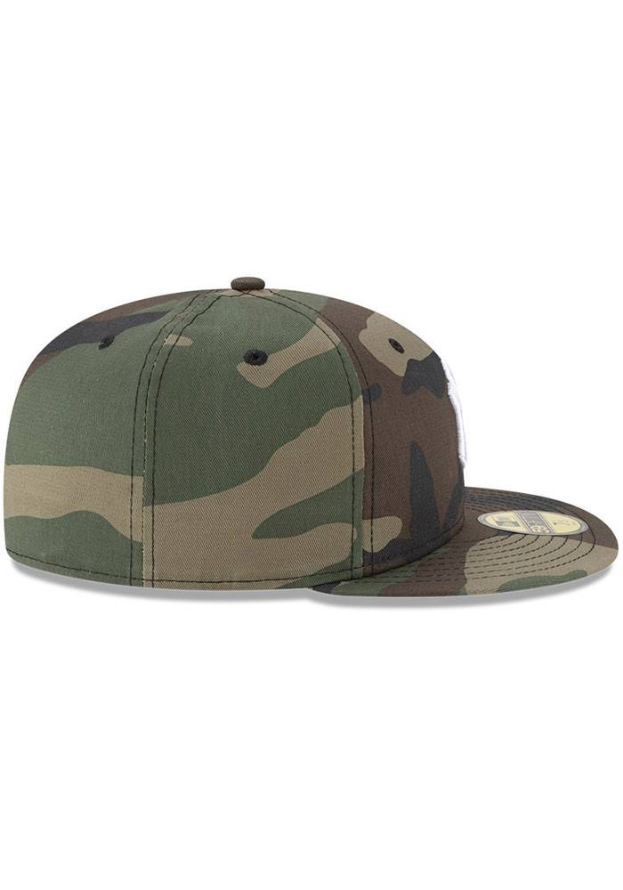 Camo Woodland Fitted Hat V706