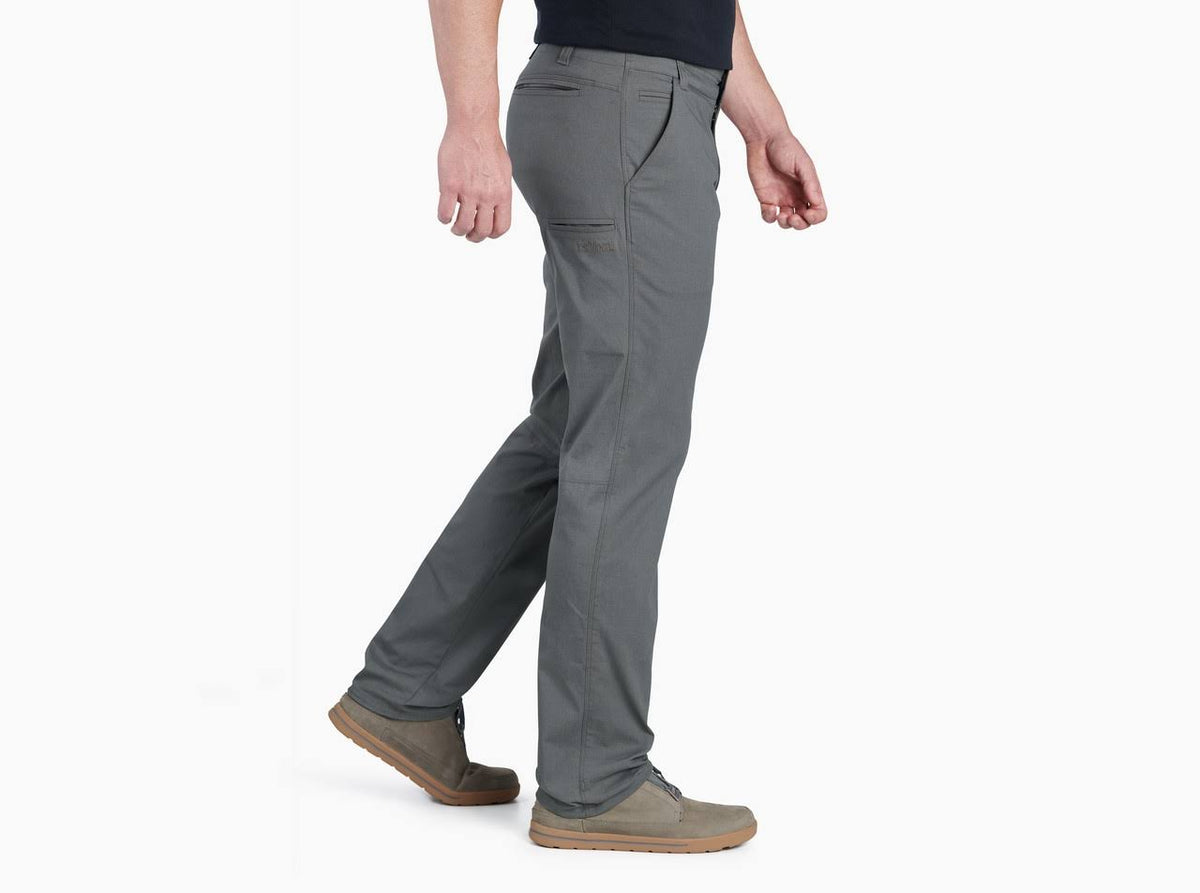 Carbon Chino R205