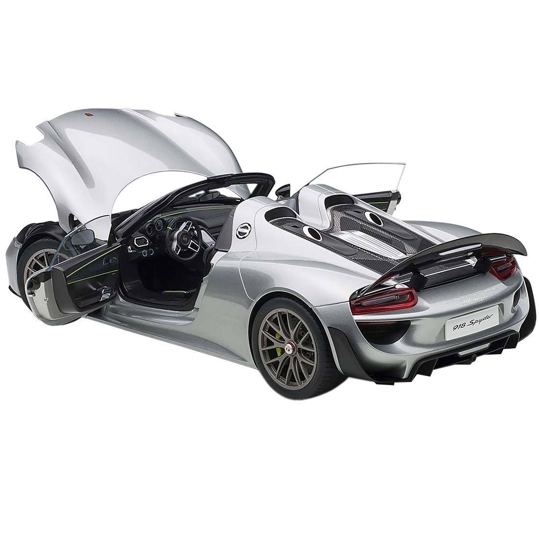 Silver 1/12 Model Car P495