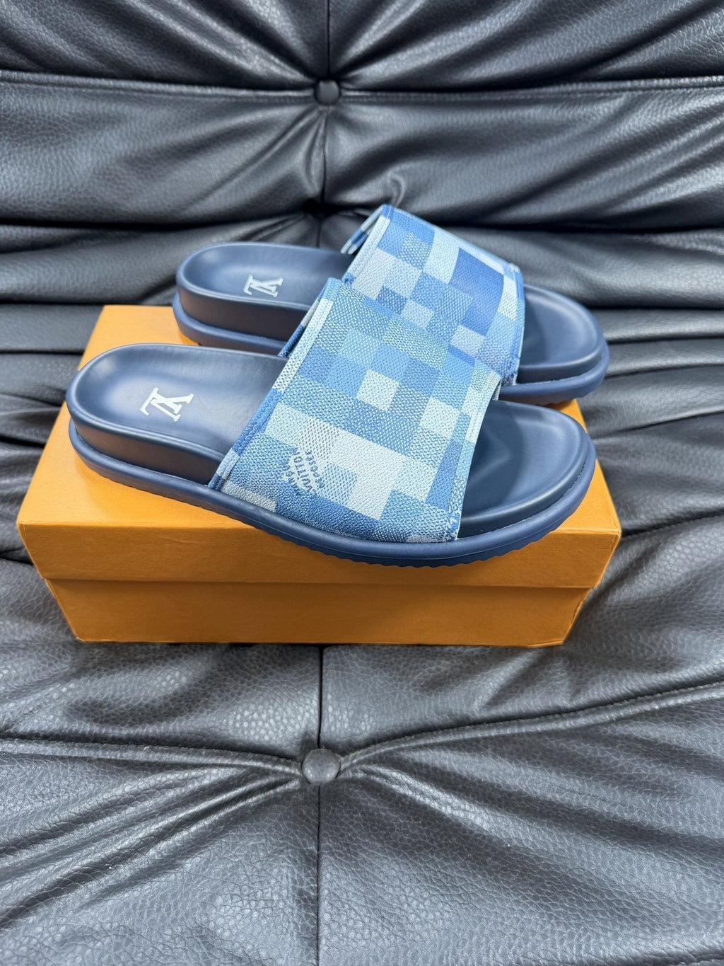 Louis Vuitton Checkerboard Slide Sandals - Single Wide Checkerboard Strap